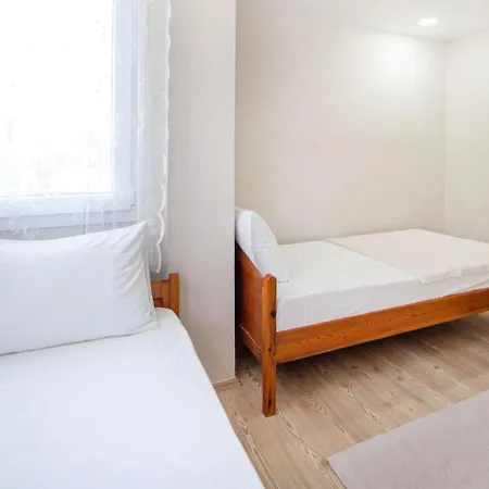 Fethiye'de Ferah Ve Konforlu Apartment
